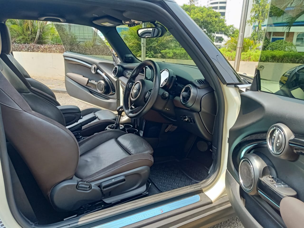 2015 MINI Cooper S 2015 MINI Cooper S