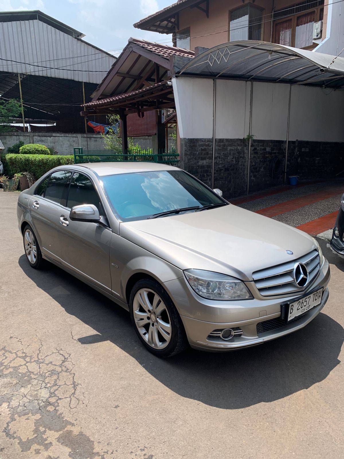 Second Hand 2008 Mercedes Benz C-Class Sedan Second Hand 2008 Mercedes Benz C-Class Sedan