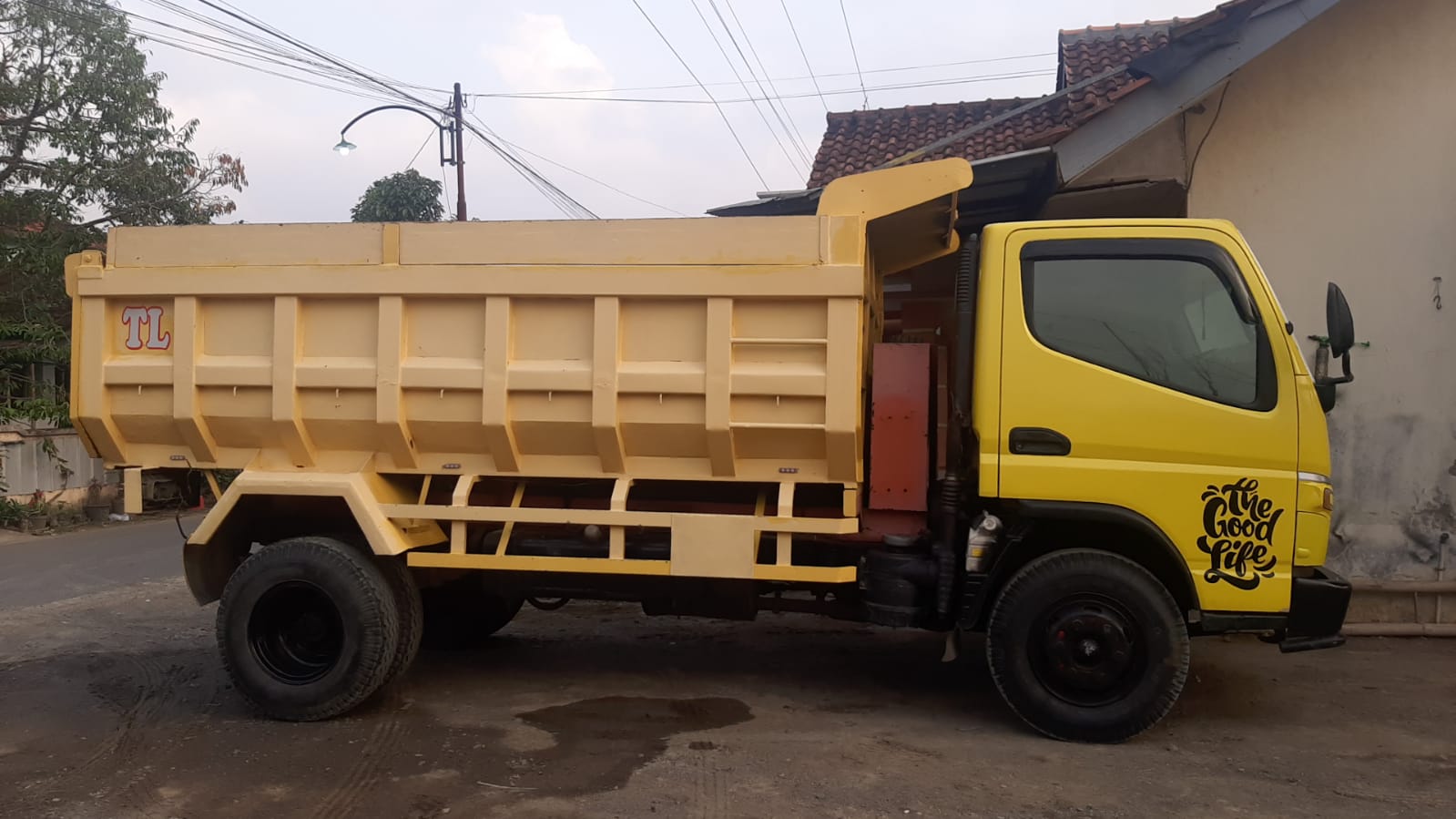 2010 Mitsubishi Colt L300 2010 Mitsubishi Colt L300