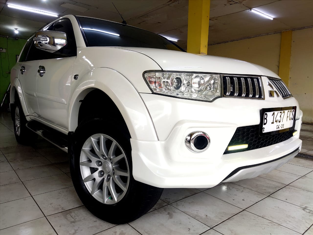 2013 Mitsubishi Pajero 2013 Mitsubishi Pajero