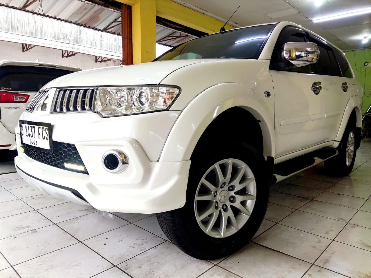 2013 Mitsubishi Pajero 2013 Mitsubishi Pajero