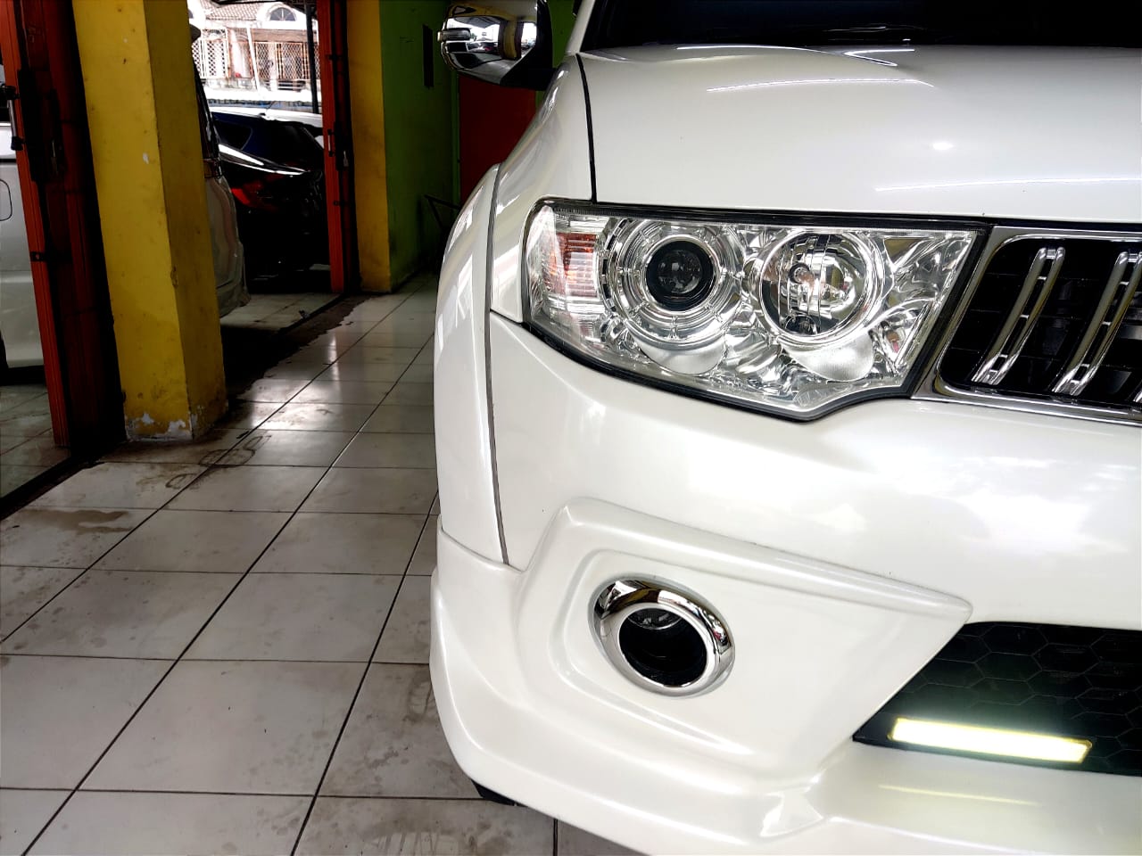 2013 Mitsubishi Pajero 2013 Mitsubishi Pajero