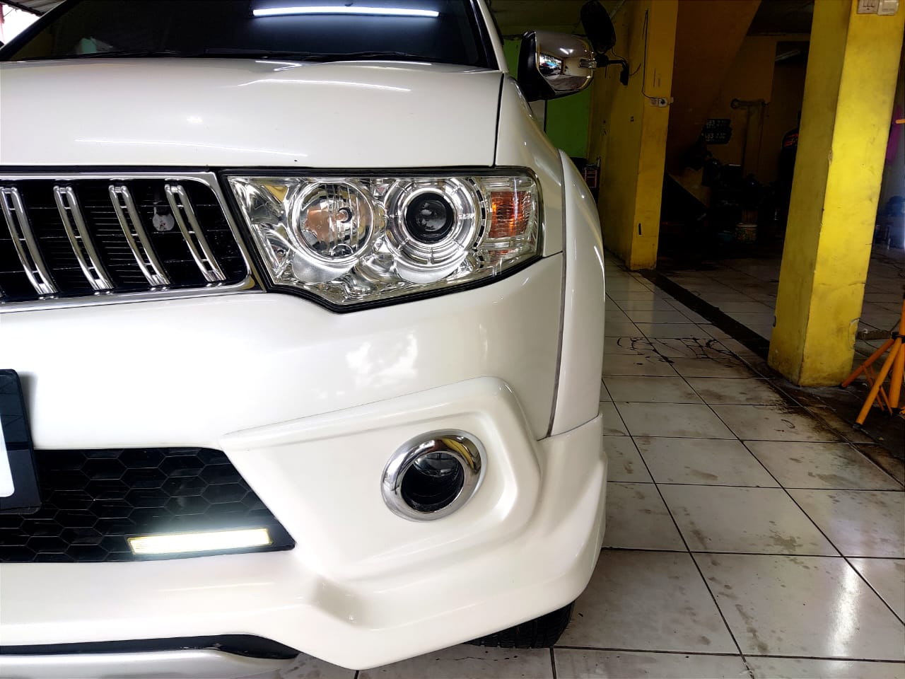 2013 Mitsubishi Pajero 2013 Mitsubishi Pajero