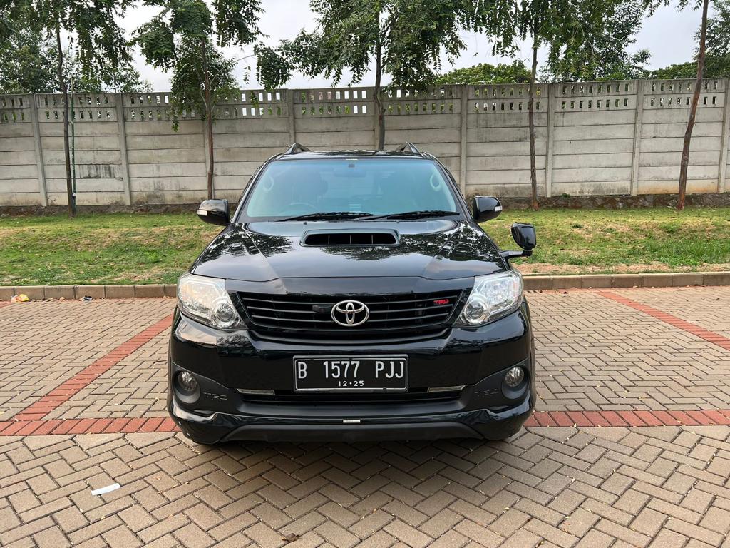 2015 Toyota Fortuner  2015 Toyota Fortuner