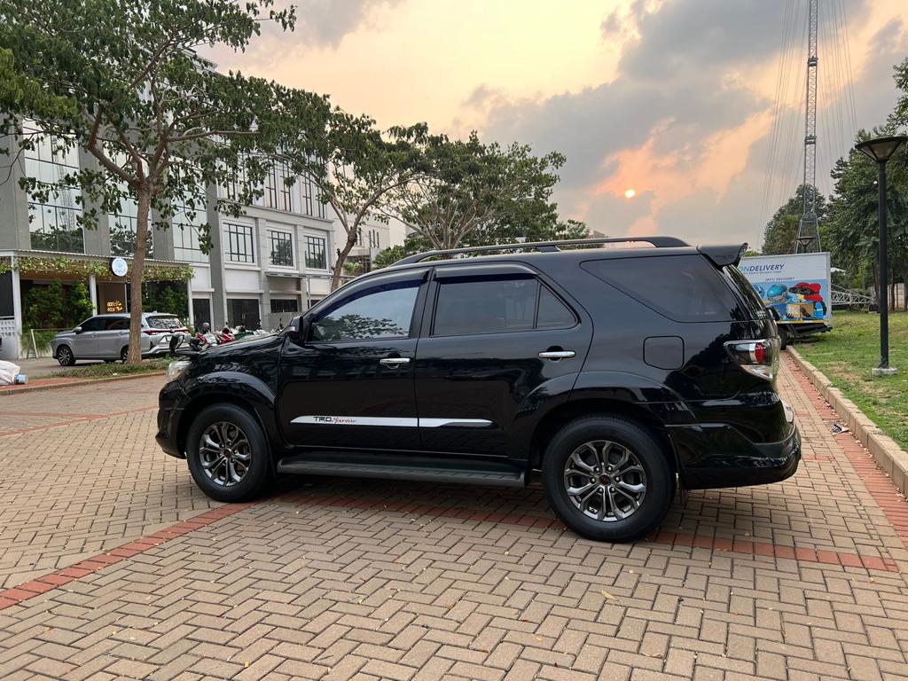 2015 Toyota Fortuner  2015 Toyota Fortuner