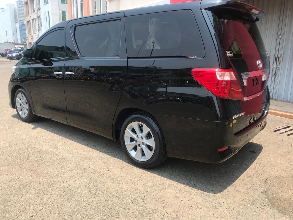 2011 Toyota Alphard 2011 Toyota Alphard