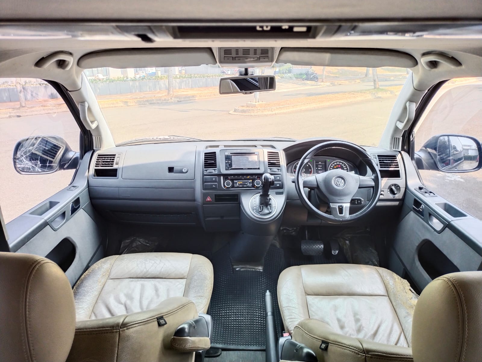 2010 Volkswagen Caravelle 2010 Volkswagen Caravelle