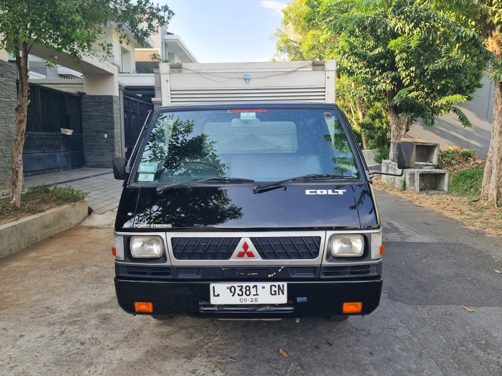 2018 Mitsubishi L300