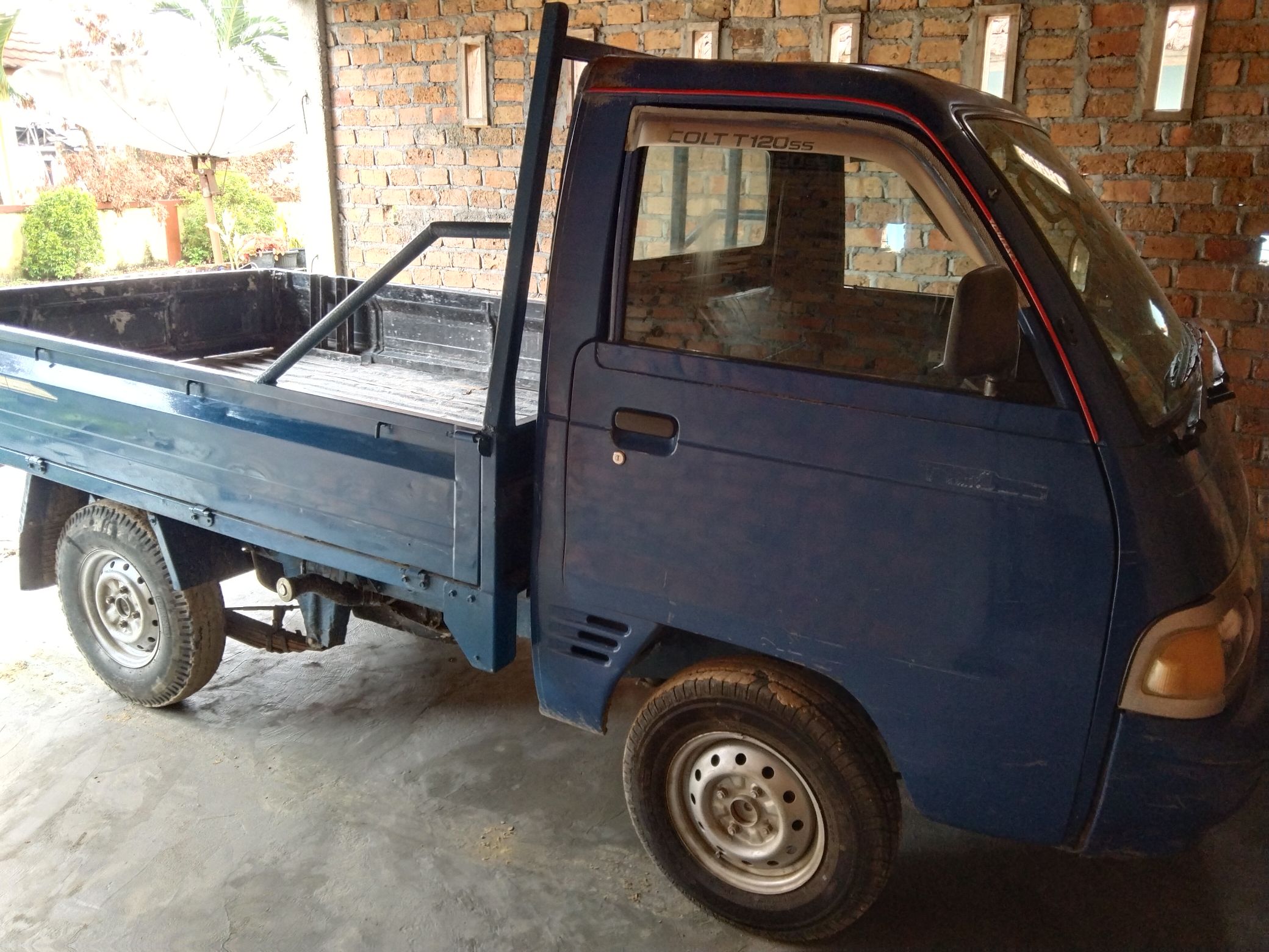 2008 Mitsubishi T120SS Bekas 2008 Mitsubishi T120SS Bekas