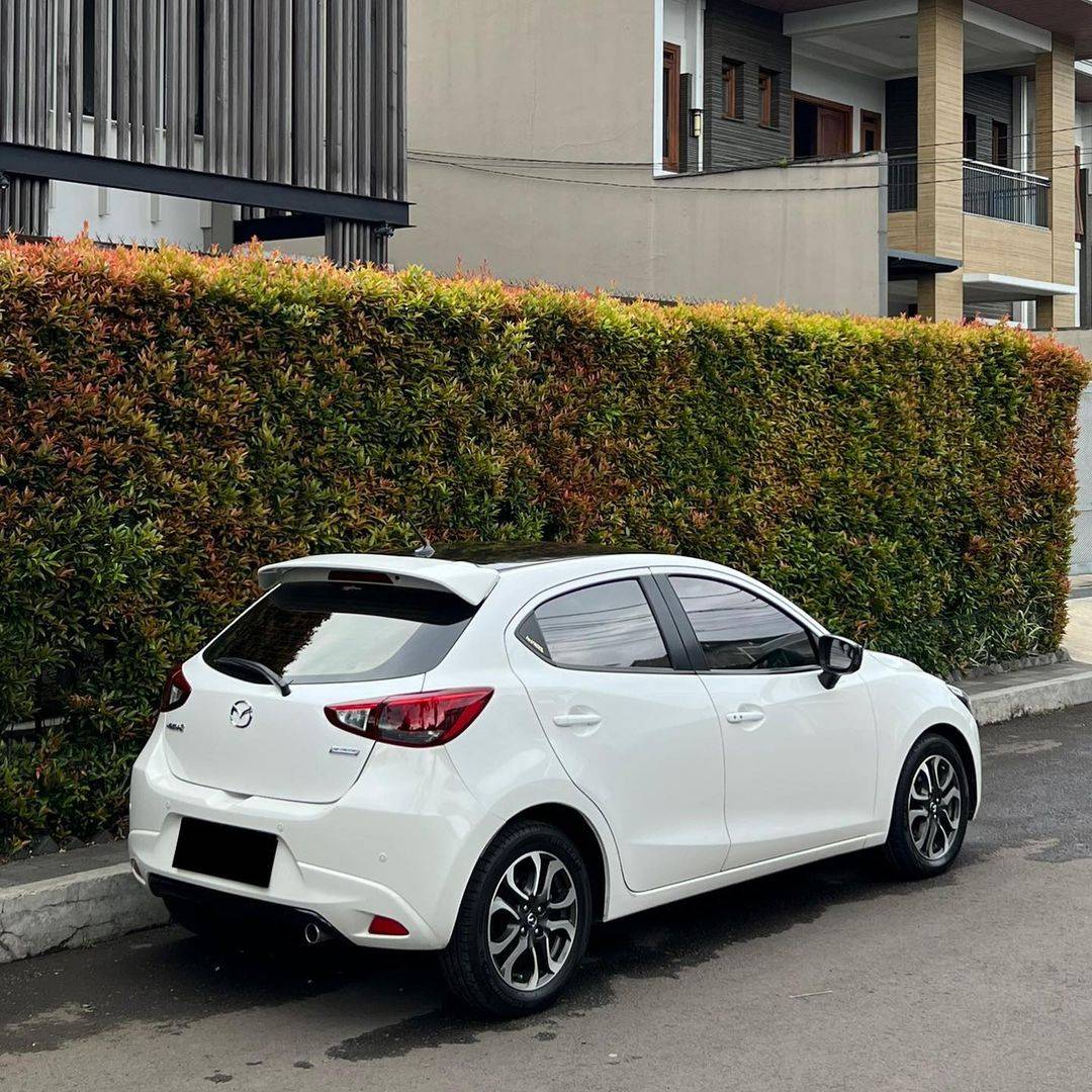 2015 Mazda 2 2015 Mazda 2