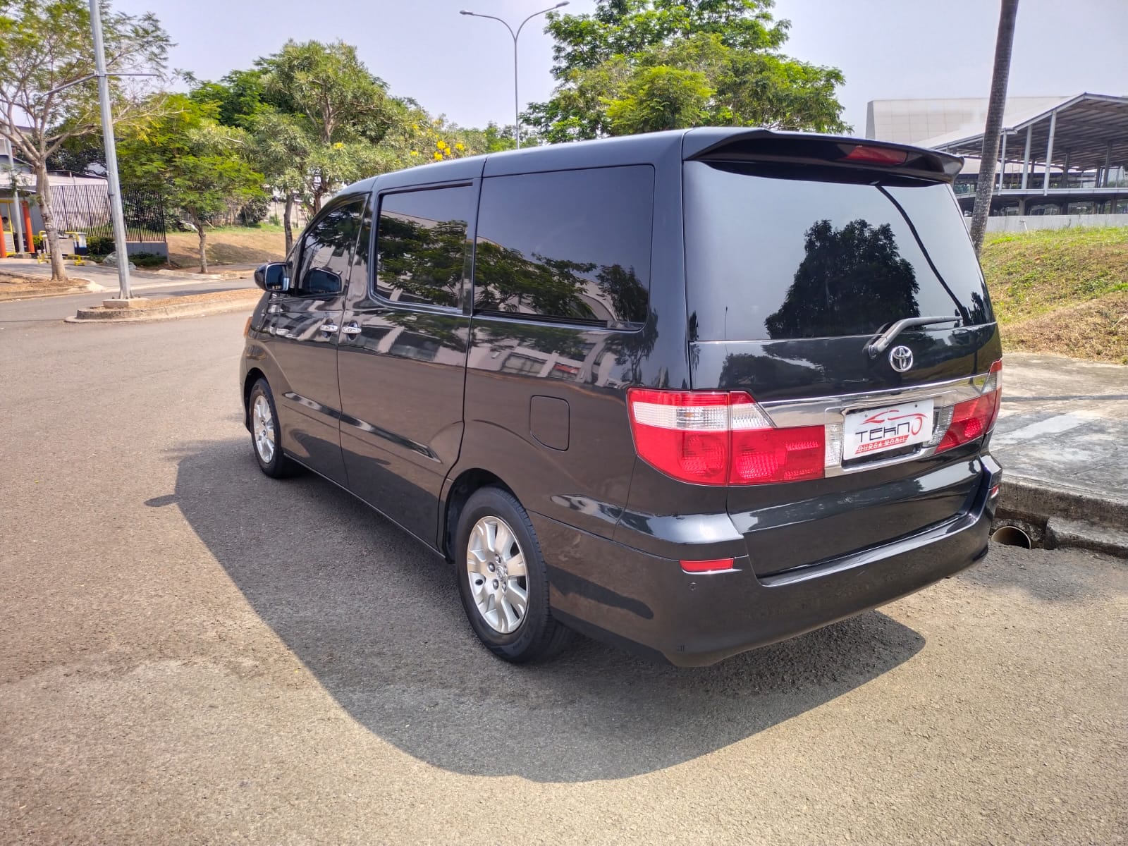 2004 Toyota Alphard 2004 Toyota Alphard