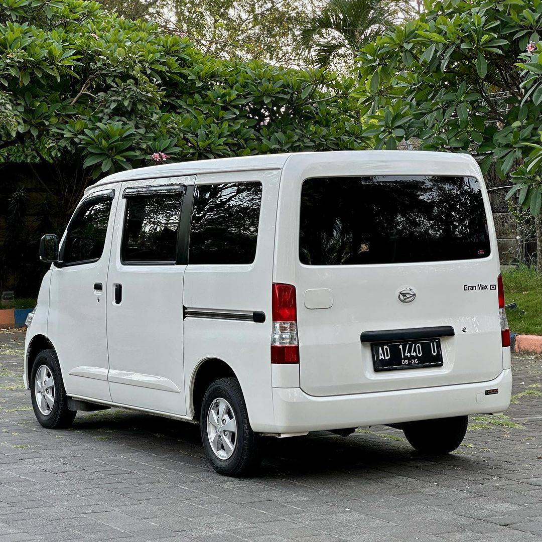 2020 Daihatsu Gran Max MB Minibus 1.3L D Mini Bus MT 2020 Daihatsu Gran Max MB Minibus 1.3L D Mini Bus MT