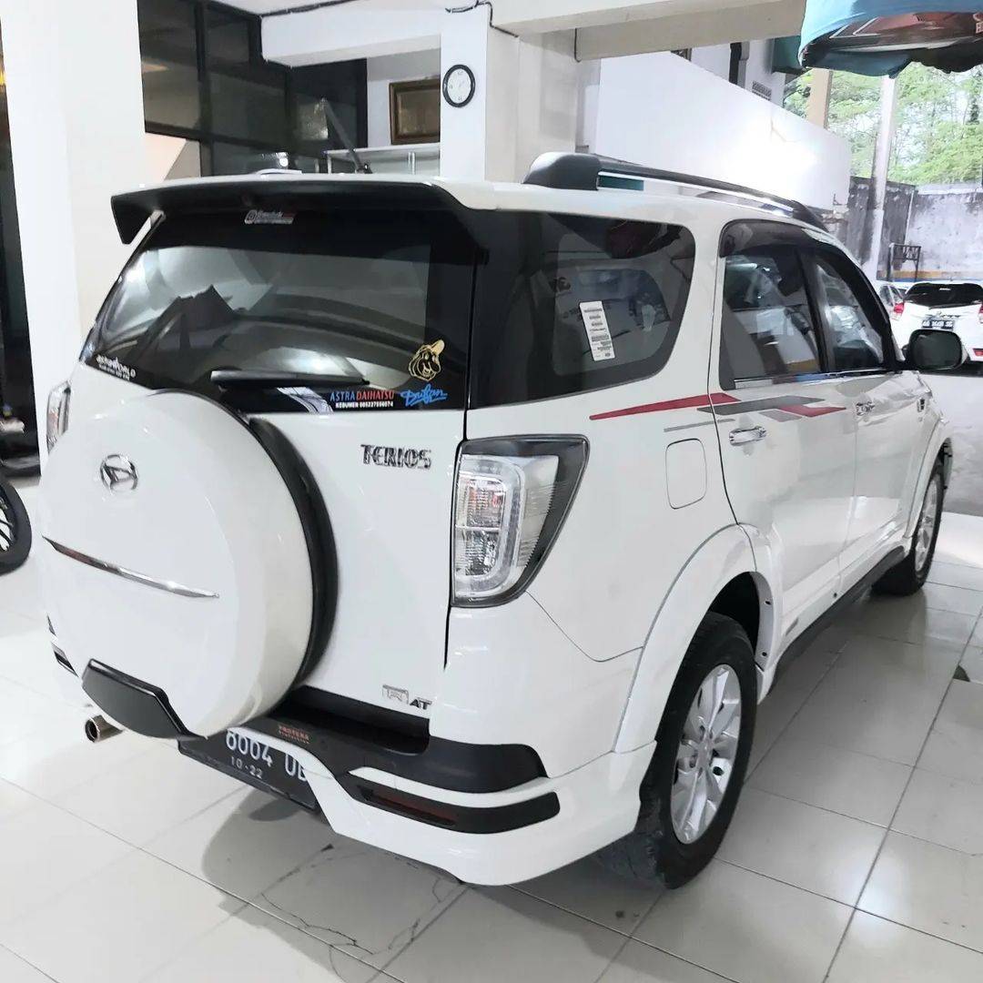 2017 Daihatsu Terios 2017 Daihatsu Terios