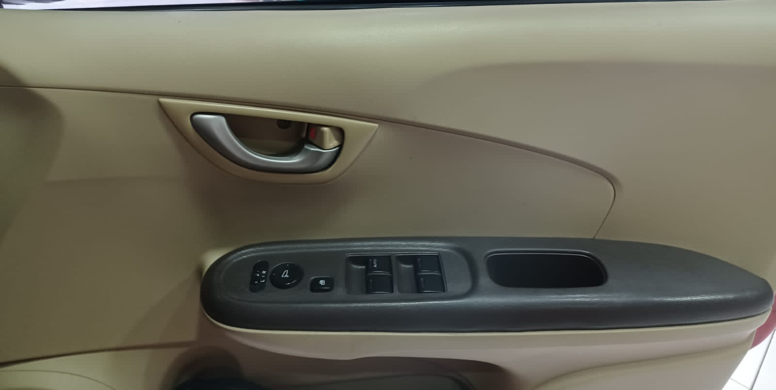 2014 Honda Brio 2014 Honda Brio