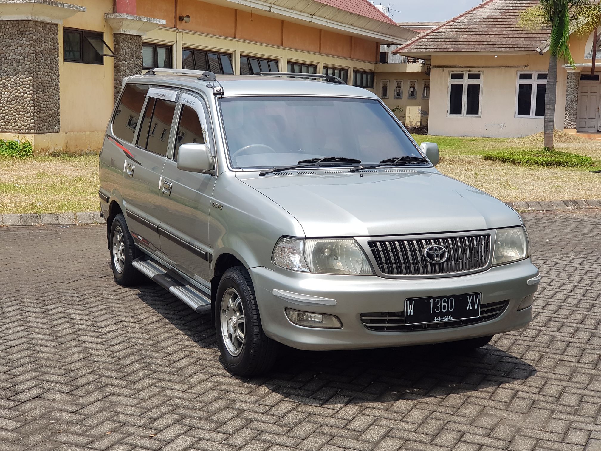 Second Hand 2004 Toyota Kijang  Second Hand 2004 Toyota Kijang
