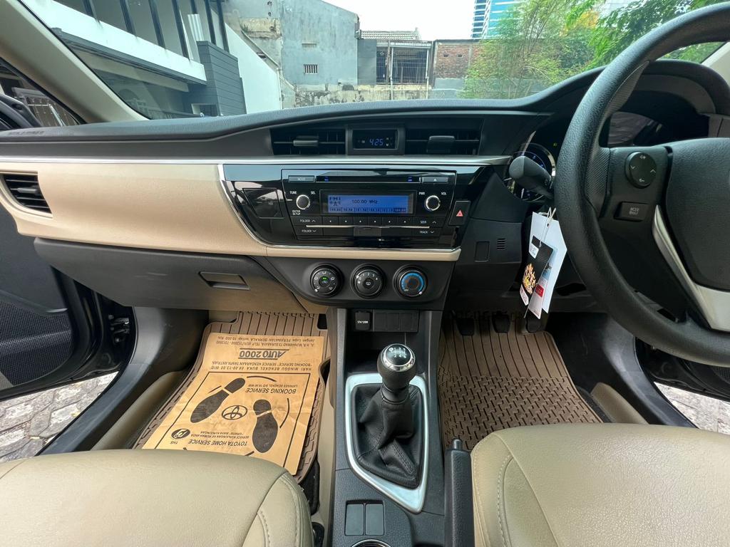 2015 Toyota Corolla Altis 2015 Toyota Corolla Altis