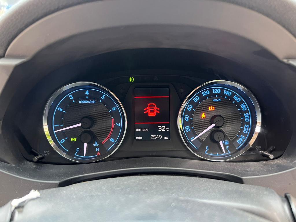 2015 Toyota Corolla Altis 2015 Toyota Corolla Altis