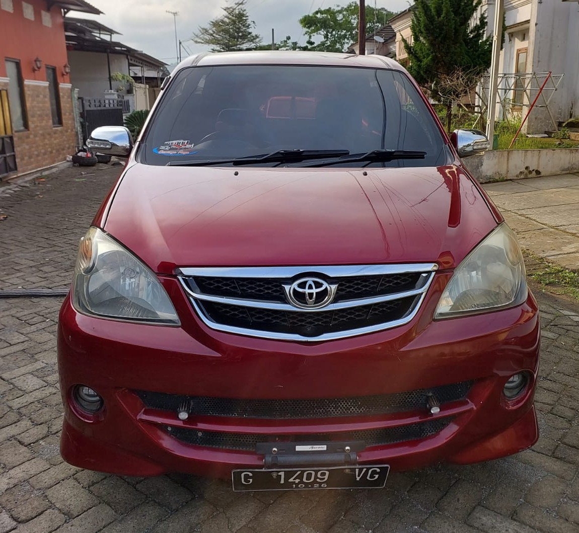 2004 Toyota Avanza Bekas 2004 Toyota Avanza Bekas