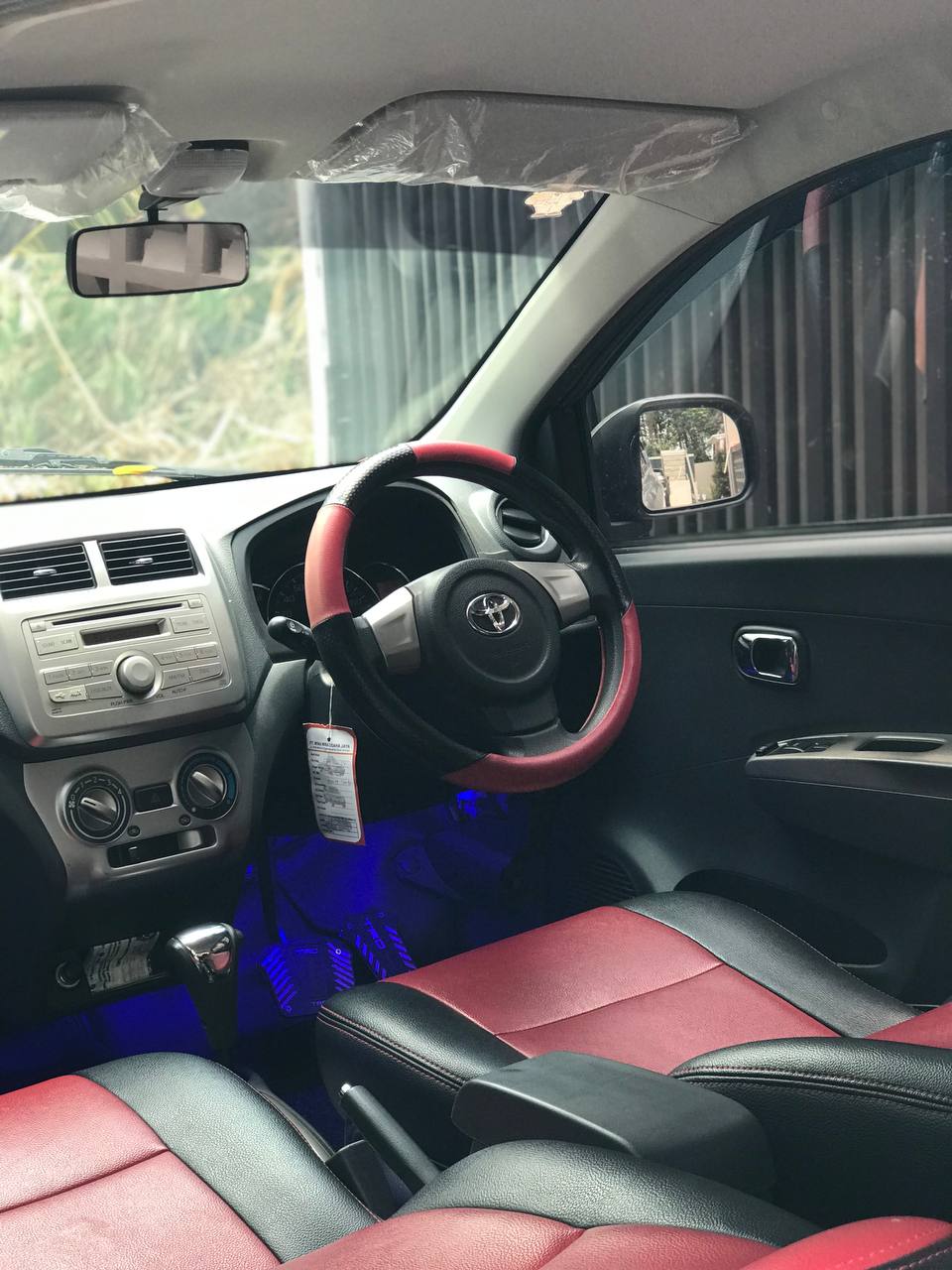 2016 Toyota Agya  1.0 G AT 2016 Toyota Agya  1.0 G AT