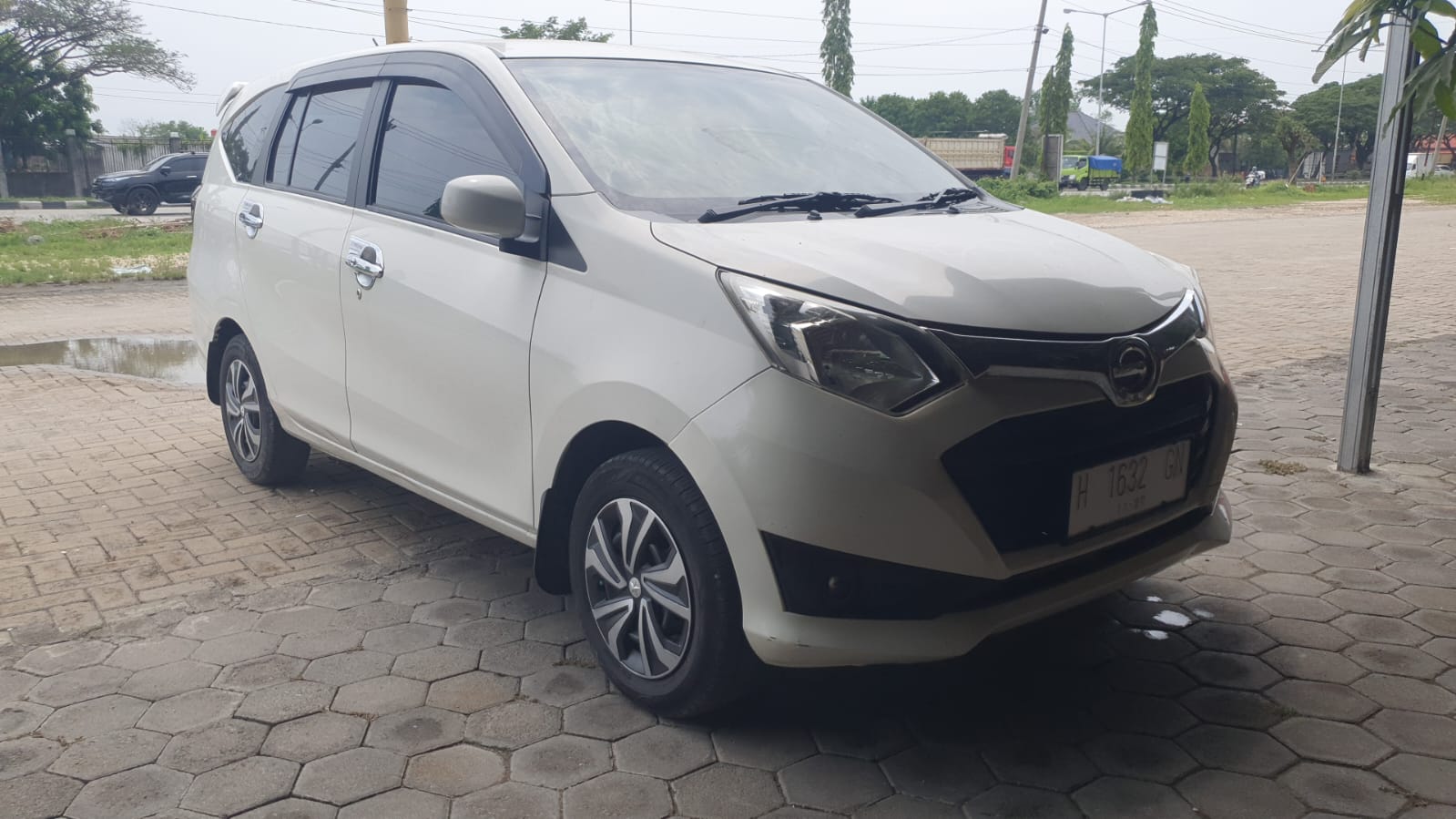 2017 Daihatsu Sigra 2017 Daihatsu Sigra