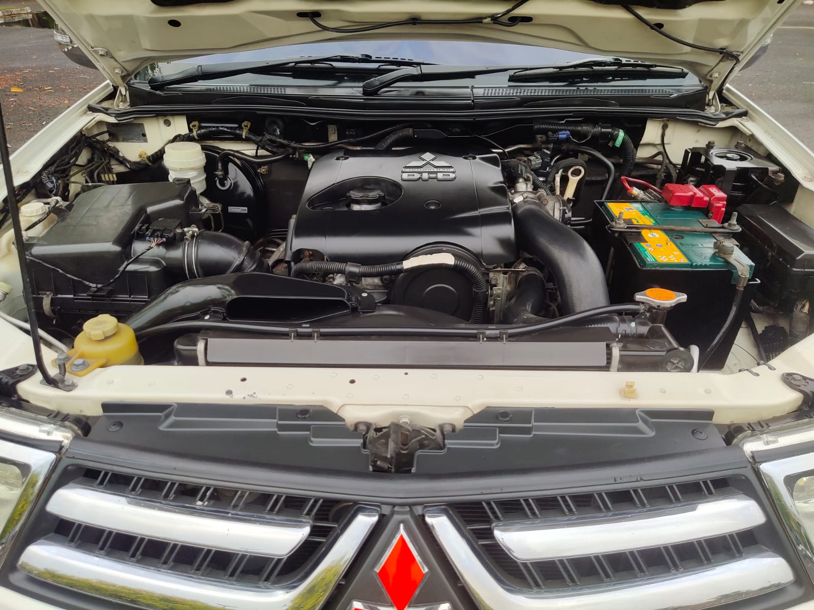 2011 Mitsubishi Pajero 2011 Mitsubishi Pajero