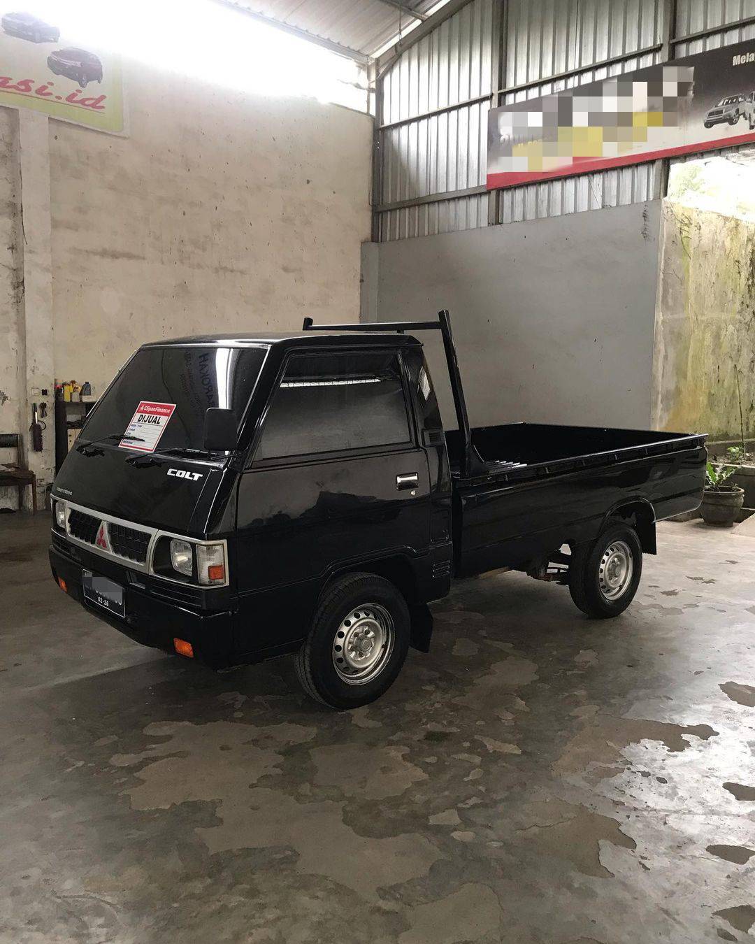 2021 Mitsubishi L300 2021 Mitsubishi L300