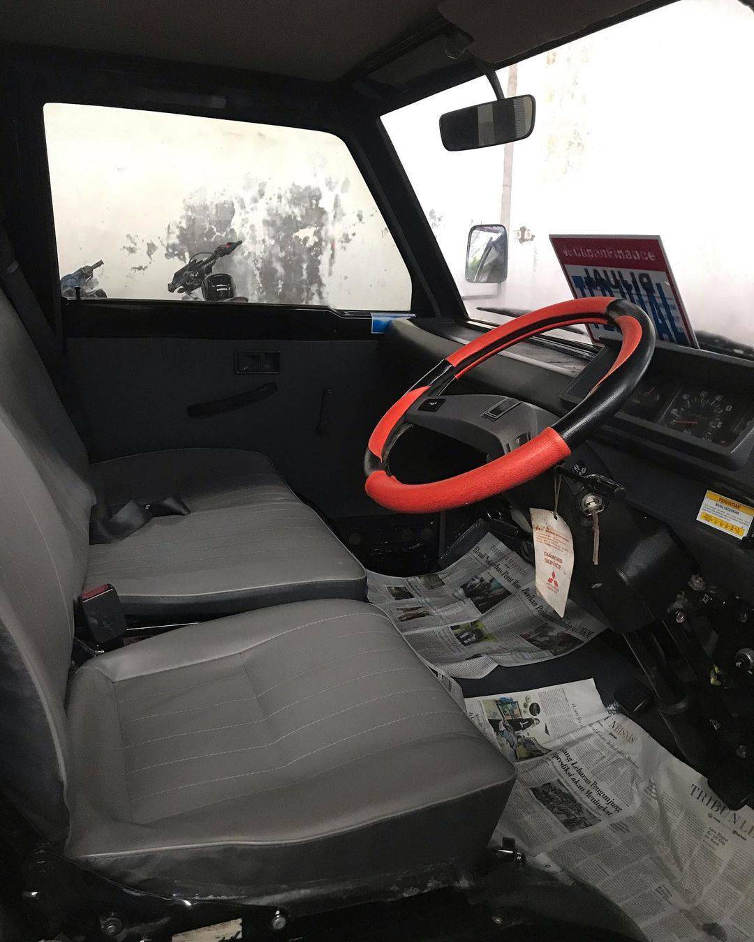 2021 Mitsubishi L300 2021 Mitsubishi L300