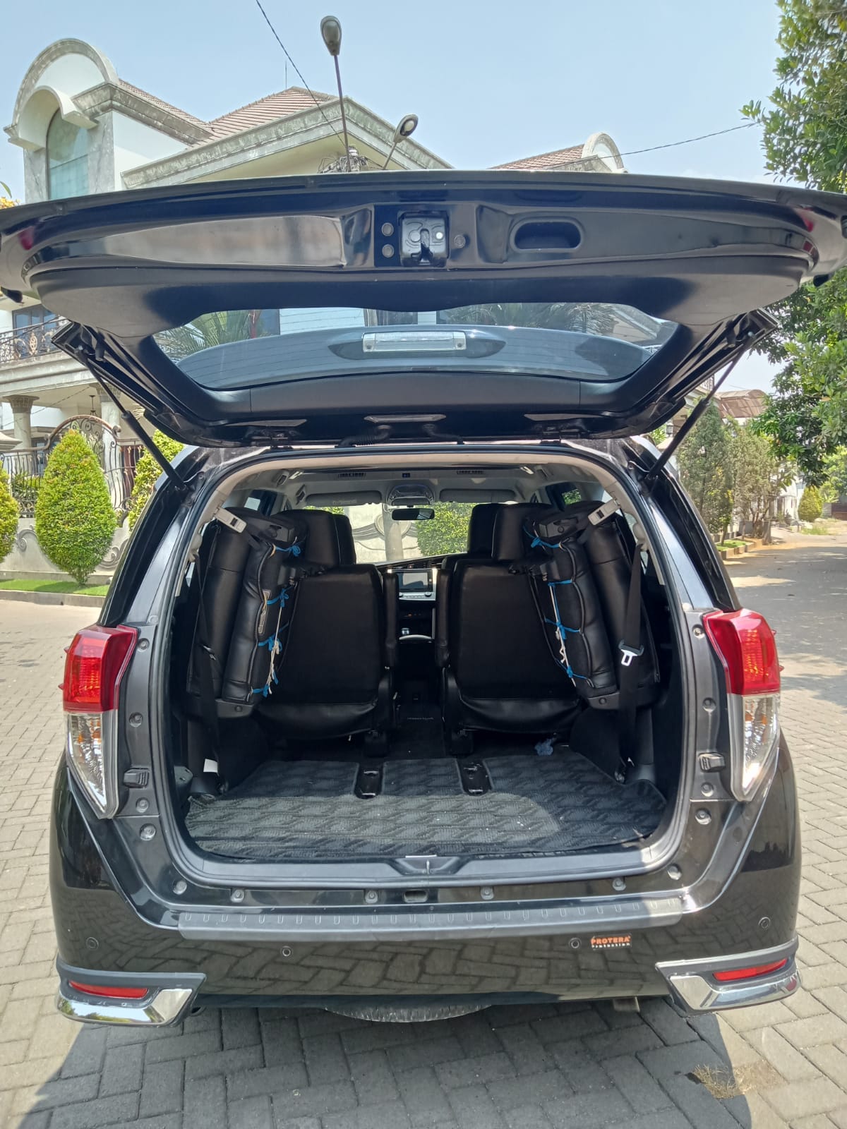 2016 Toyota Kijang Innova 2016 Toyota Kijang Innova