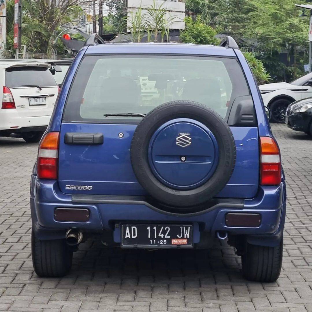 2002 Suzuki Escudo 2002 Suzuki Escudo