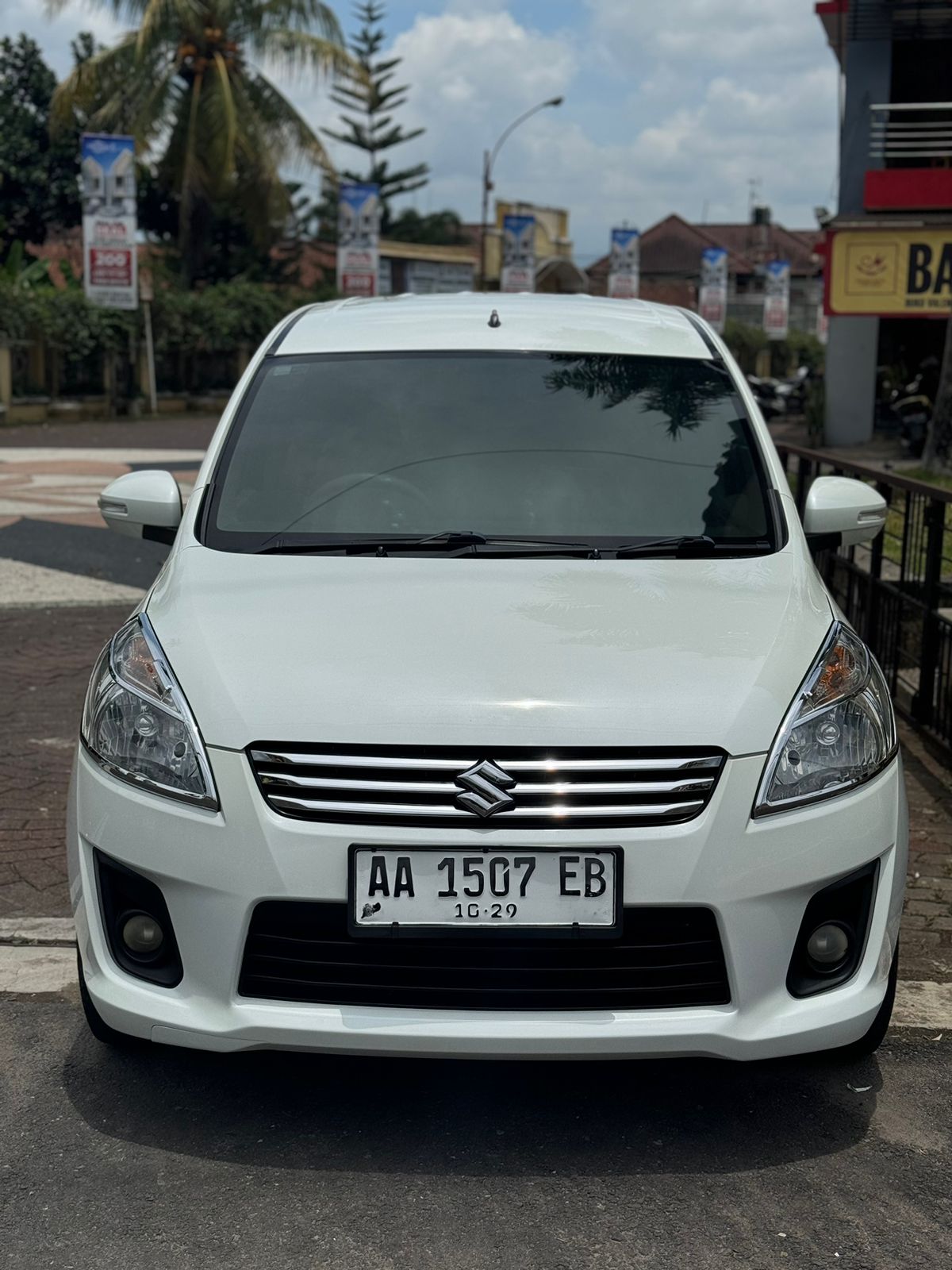 2013 Suzuki Ertiga  GX MT