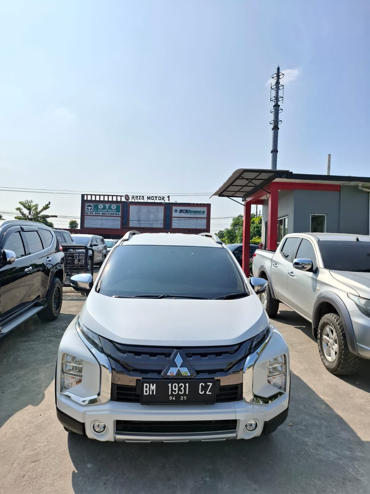 Second Hand 2020 Mitsubishi Xpander Cross MT Second Hand 2020 Mitsubishi Xpander Cross MT