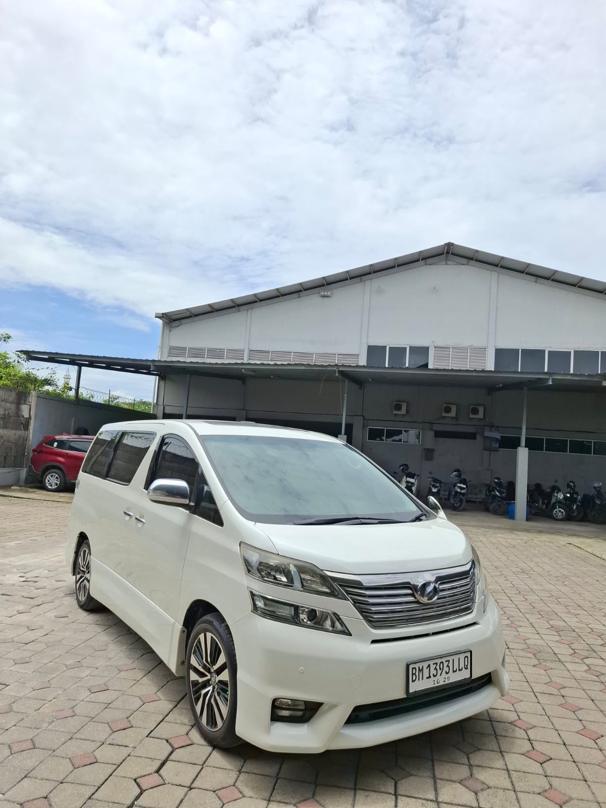 2011 Toyota Vellfire 2011 Toyota Vellfire