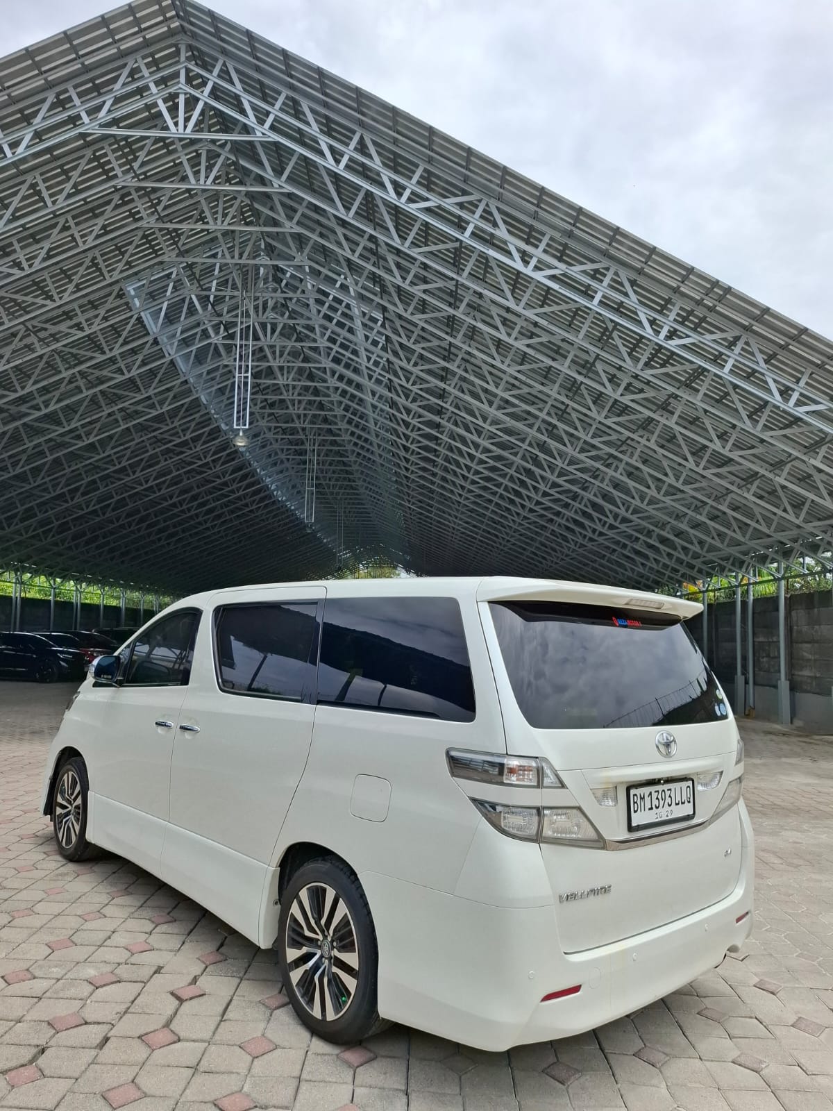 2011 Toyota Vellfire 2011 Toyota Vellfire