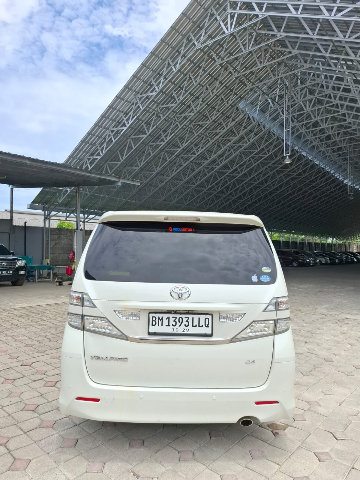 2011 Toyota Vellfire 2011 Toyota Vellfire