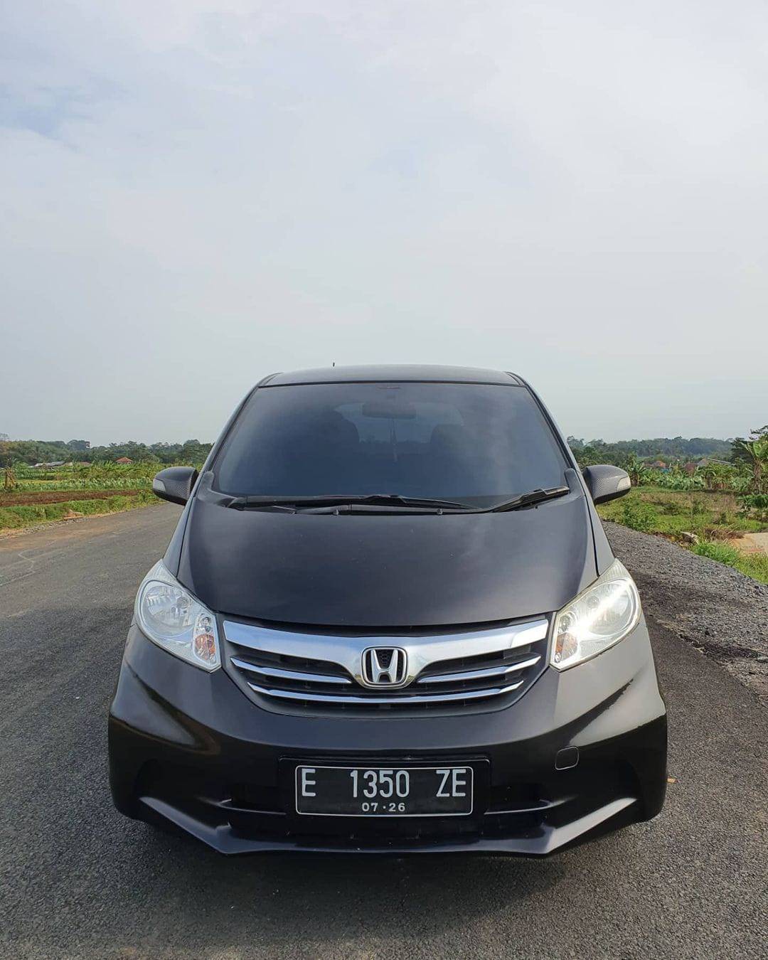 2012 Honda Freed Bekas 2012 Honda Freed Bekas