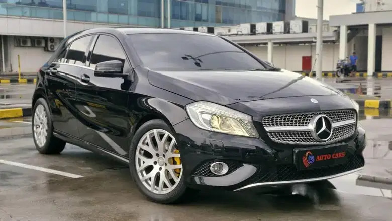 2014 Mercedes Benz A-Class 200 URBAN 2014 Mercedes Benz A-Class 200 URBAN