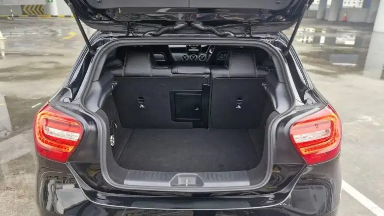 2014 Mercedes Benz A-Class 200 URBAN 2014 Mercedes Benz A-Class 200 URBAN