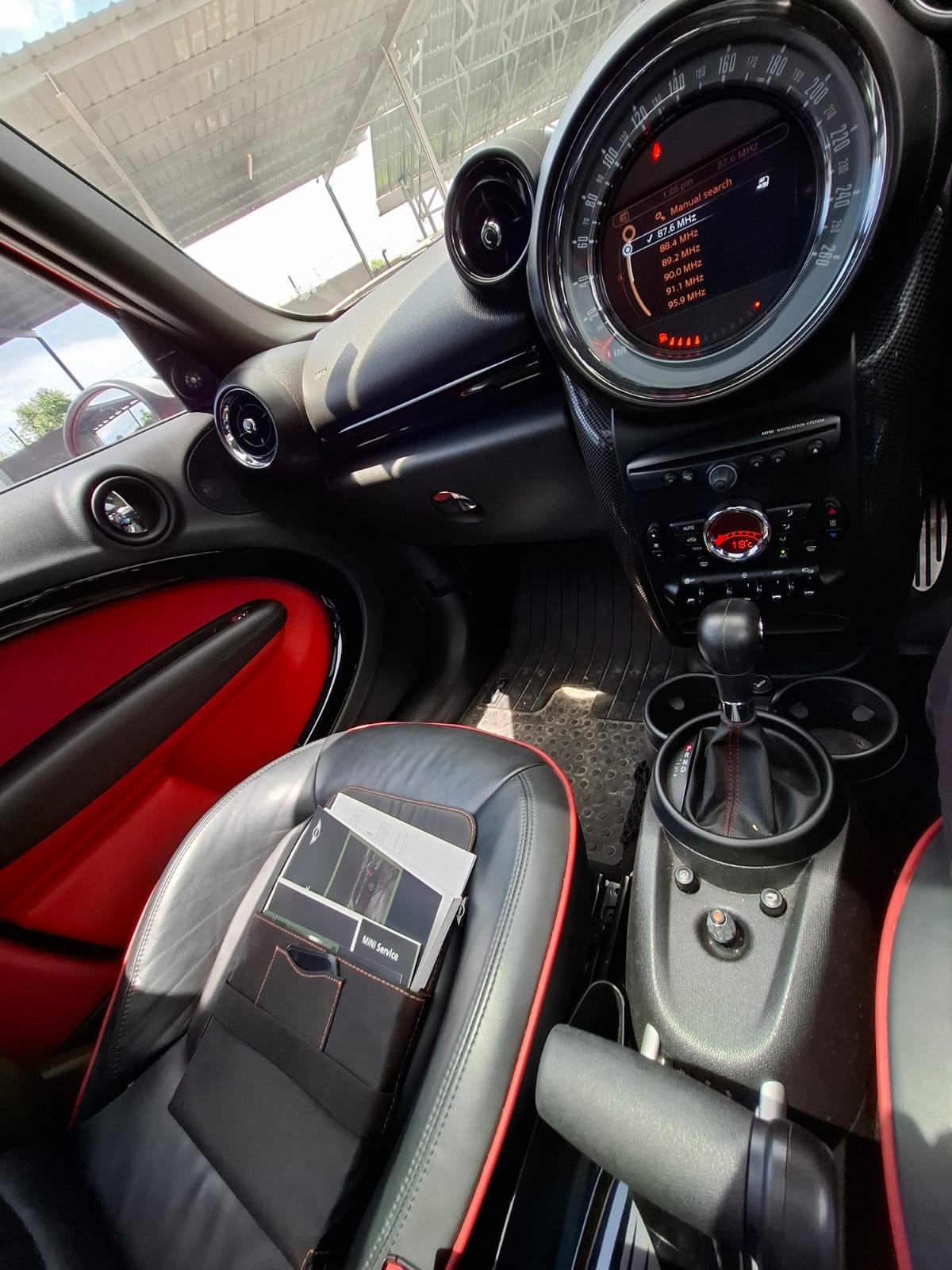 2015 MINI Cooper S 2015 MINI Cooper S
