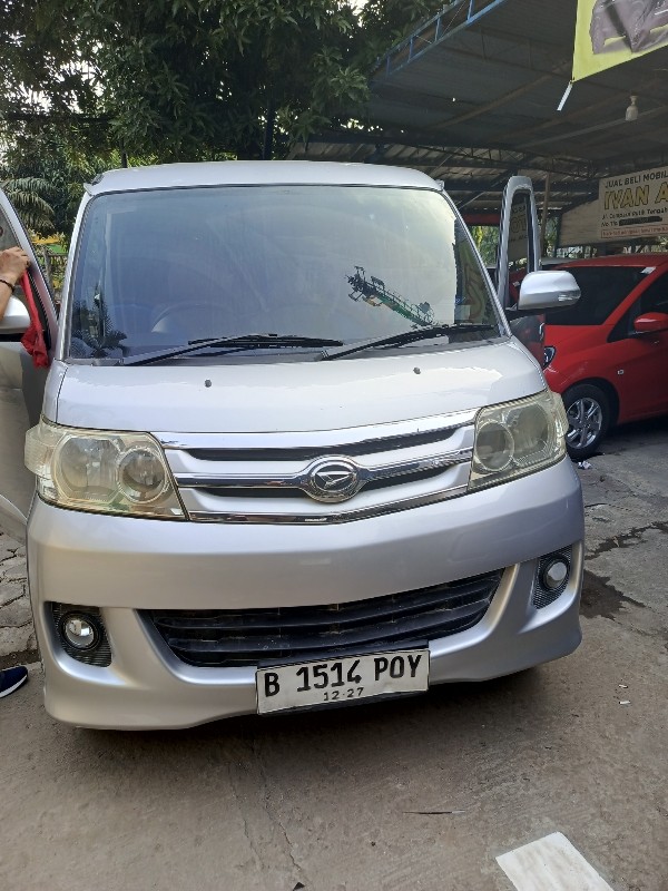 2017 Daihatsu Grand Max