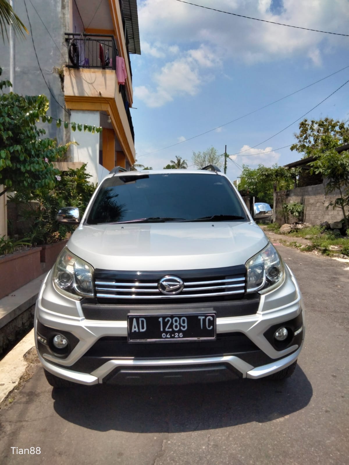 Second Hand 2016 Daihatsu Terios R A/T Second Hand 2016 Daihatsu Terios R A/T