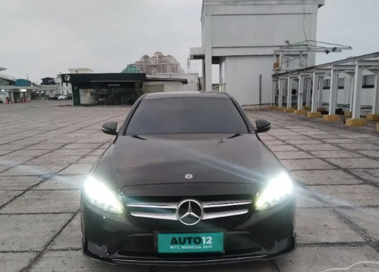 2019 Mercedes Benz C-Class Sedan Bekas 2019 Mercedes Benz C-Class Sedan Bekas