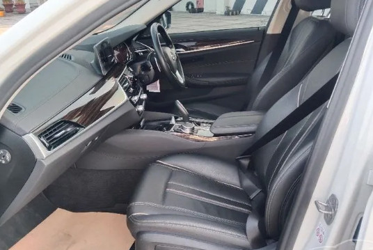 2018 BMW 5 Series Sedan 2018 BMW 5 Series Sedan