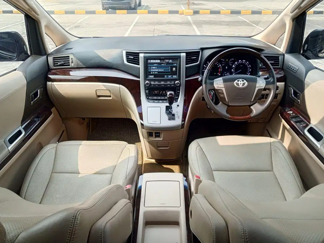 2012 Toyota Alphard Vellfire 2012 Toyota Alphard Vellfire