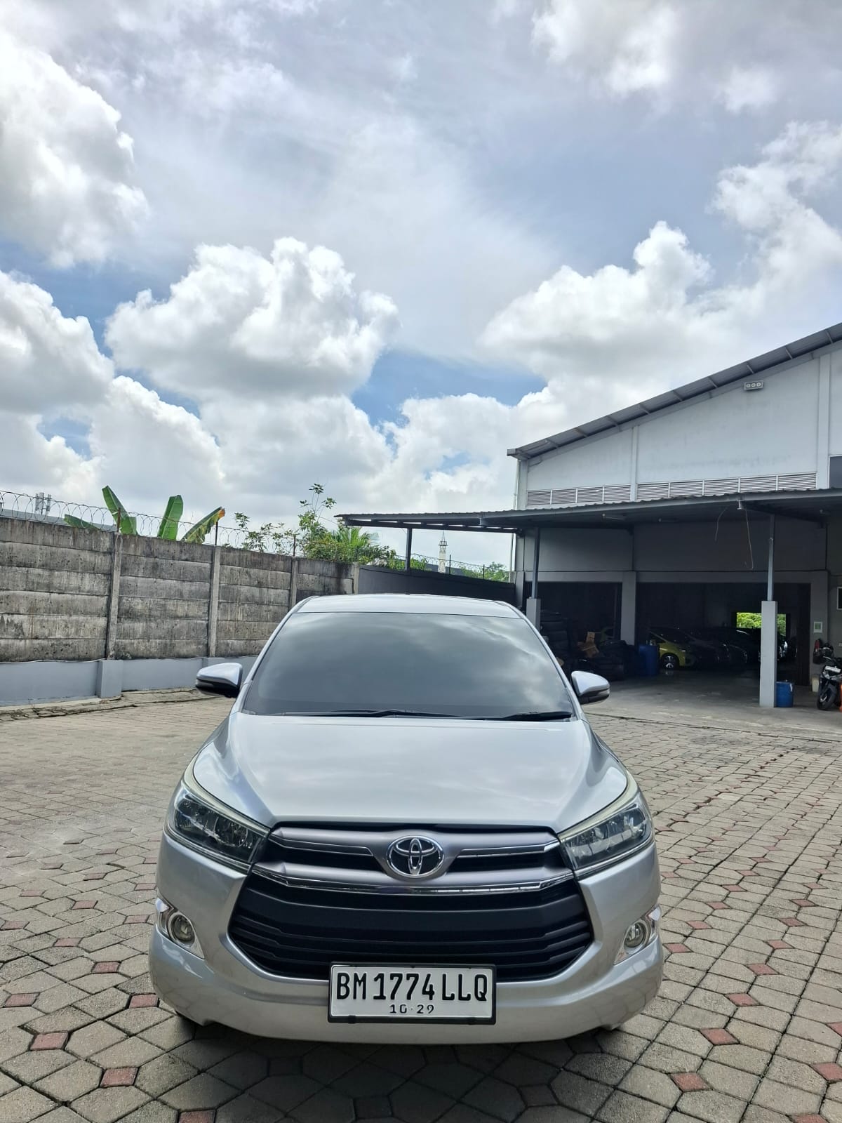 Second Hand 2018 Toyota Innova BENSIN G 2.0 AT Second Hand 2018 Toyota Innova BENSIN G 2.0 AT