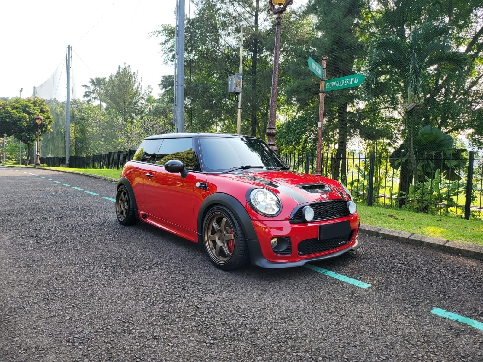 2009 MINI 3 Door John Cooper Works 2009 MINI 3 Door John Cooper Works