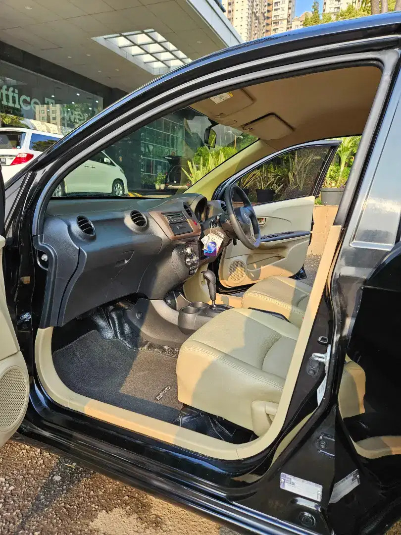 2014 Honda Brio 2014 Honda Brio