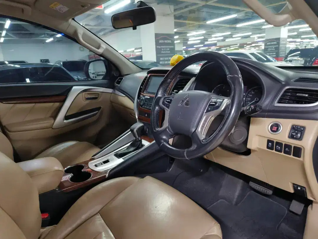 2019 Mitsubishi Pajero Sport  Dakar 4x2 Ultimate 2019 Mitsubishi Pajero Sport  Dakar 4x2 Ultimate