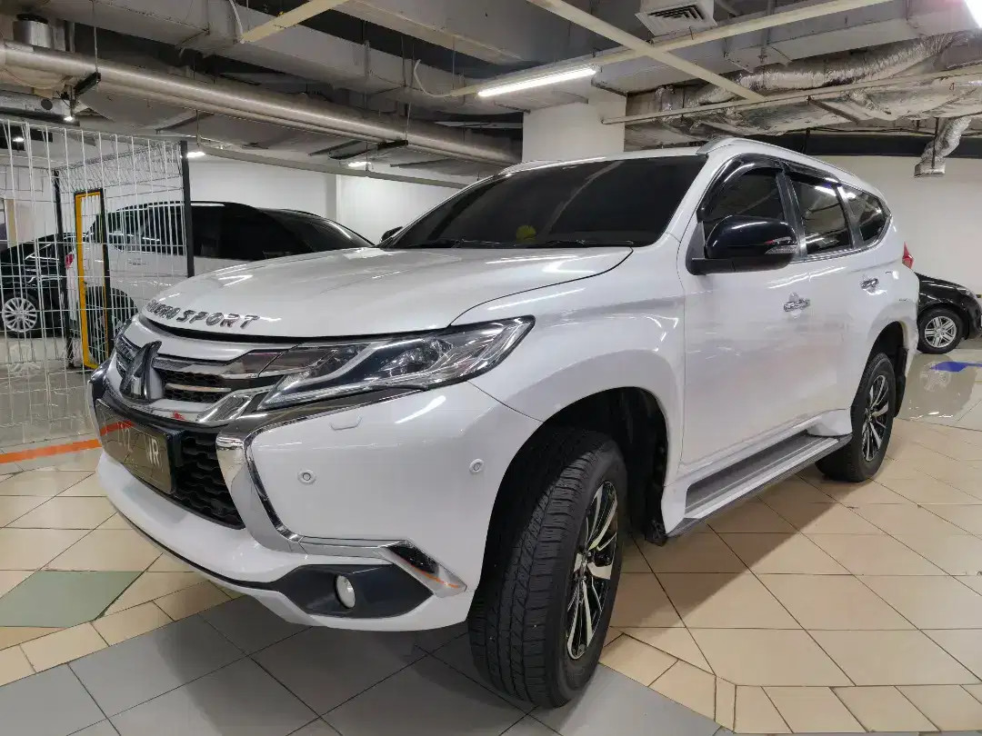 2019 Mitsubishi Pajero Sport  Dakar 4x2 Ultimate 2019 Mitsubishi Pajero Sport  Dakar 4x2 Ultimate