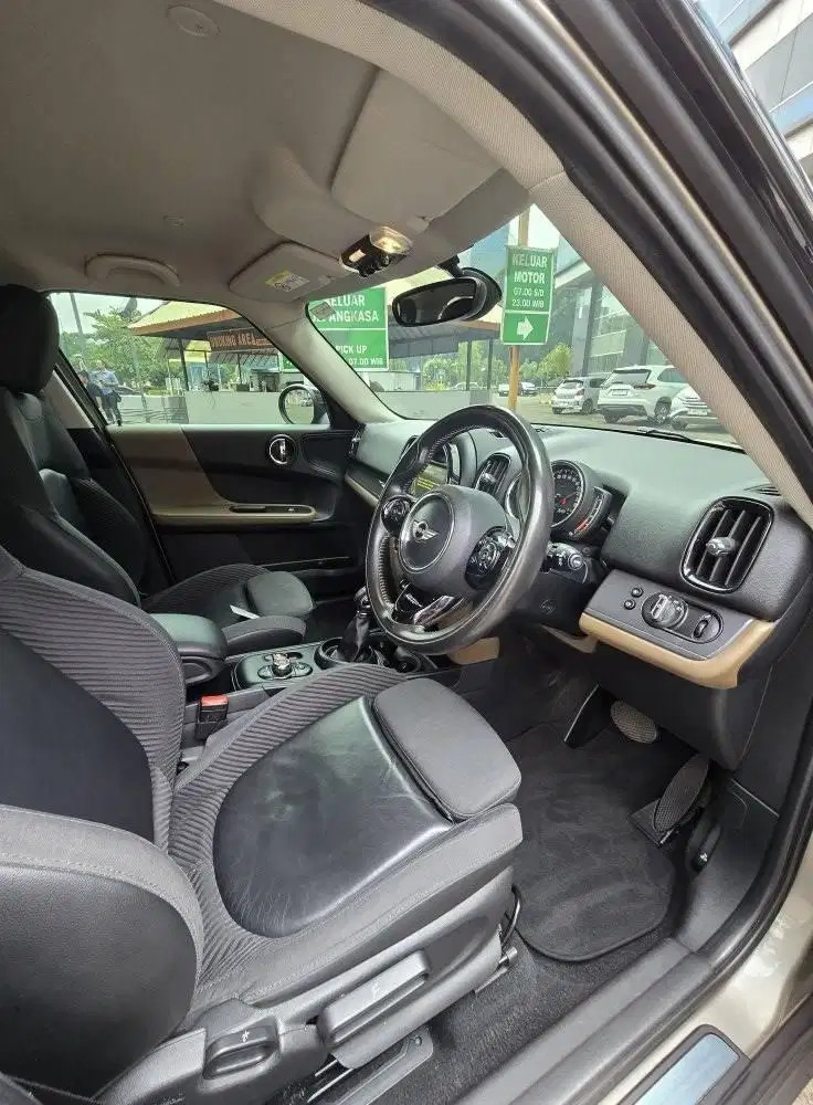 2017 MINI Countryman 2017 MINI Countryman