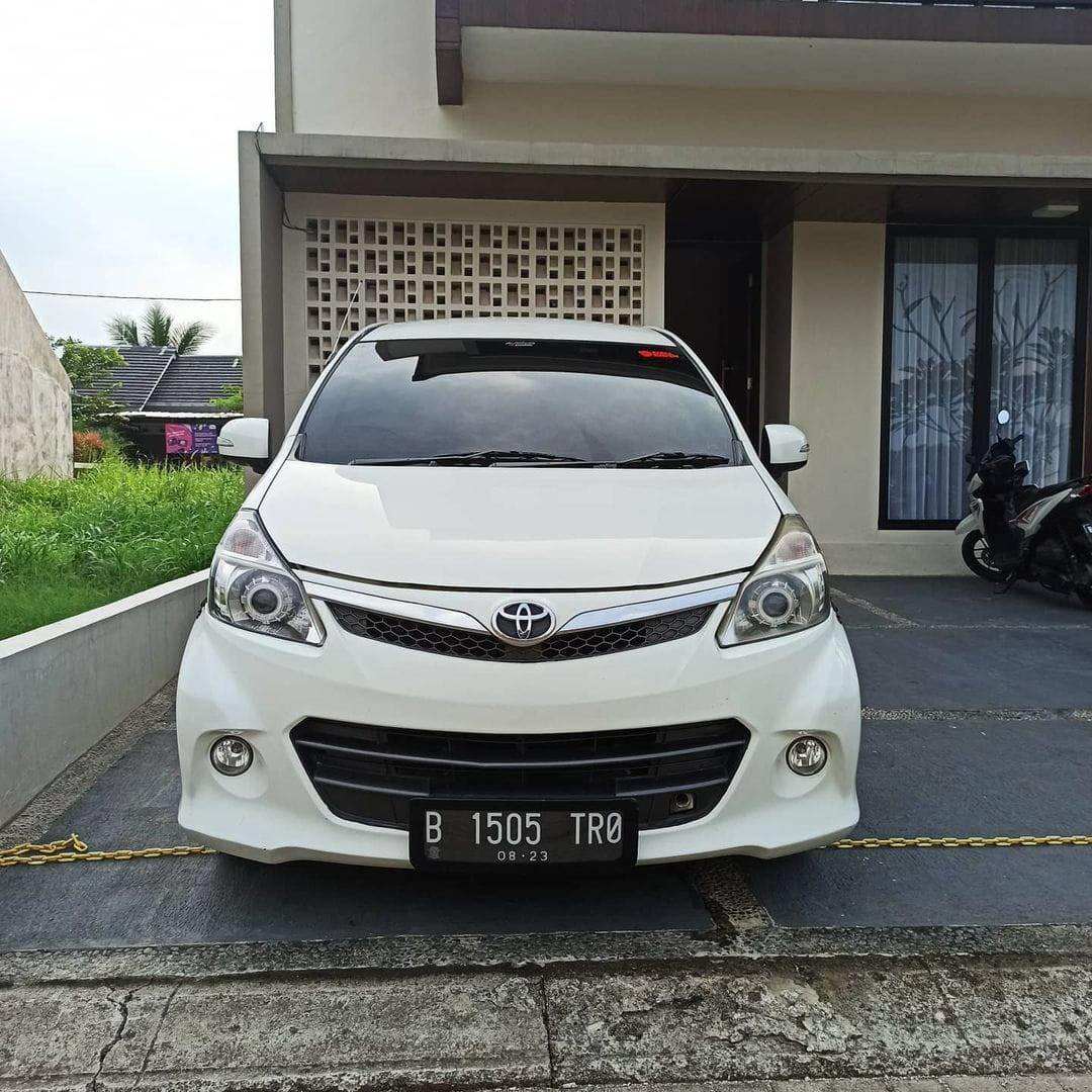 Second Hand 2013 Toyota Avanza Second Hand 2013 Toyota Avanza